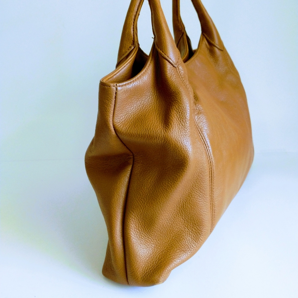AURIELLE Leather Shoulder Bag - Picture 3 of 12